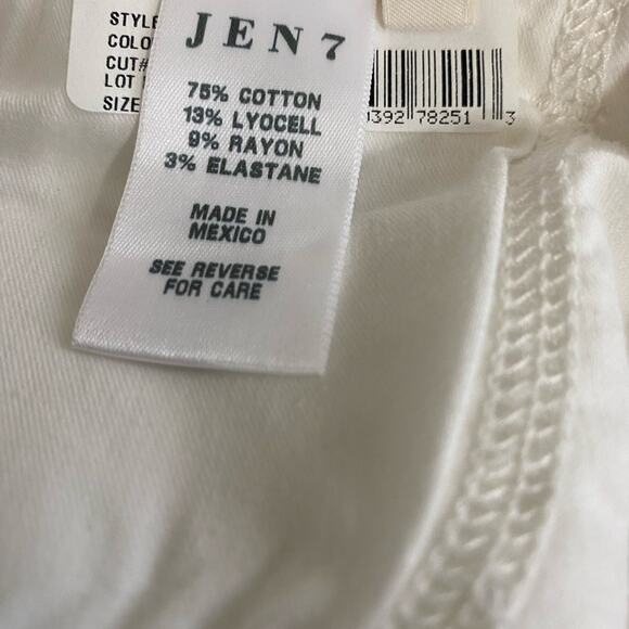 Jen7 by 7 For All Mankind. White Slim Boot Cut Jean, NEW Size 10 - Picture 5 of 8